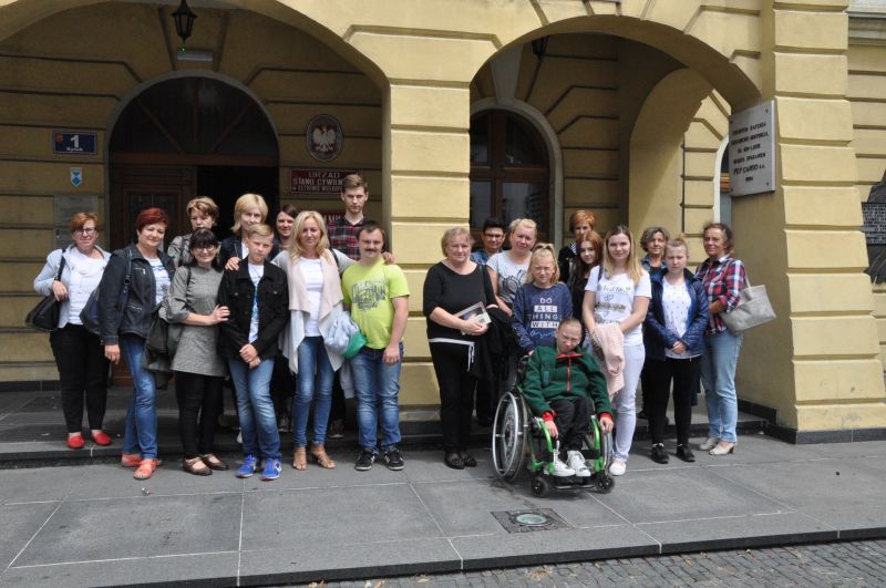 Podróż w czasie Koła Przyjaciół Dzieci i Osób Sprawnych Inaczej z Daniszyna