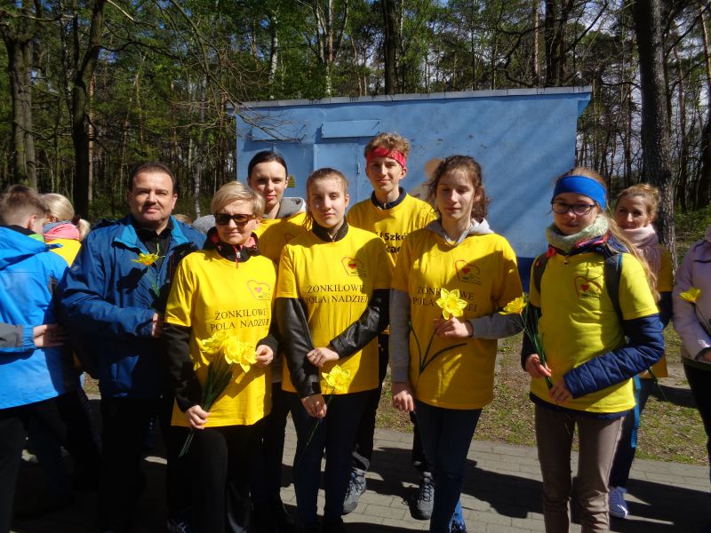 Udział Zespołu Szk&oacute;ł w Lamkach w Niedzieli żonkilowej